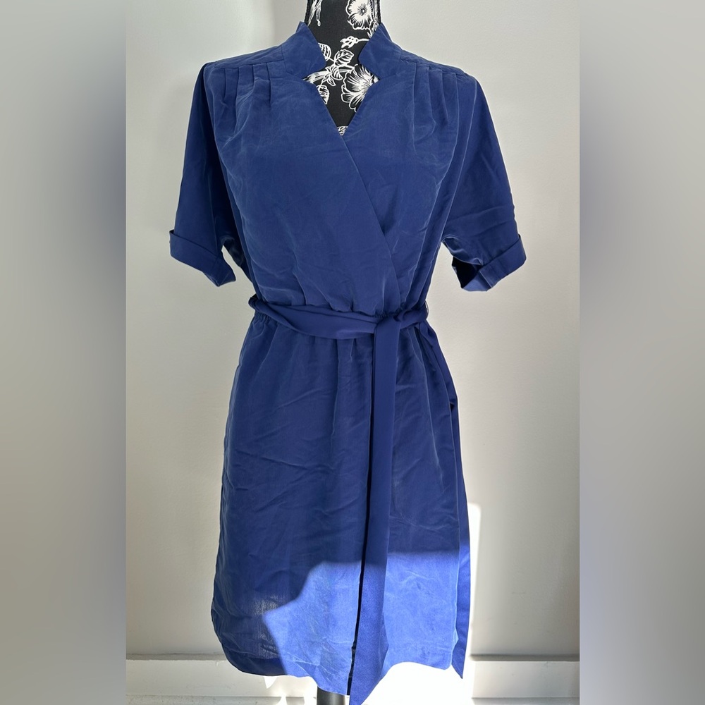 Stylish cobalt blue short sleeved dress